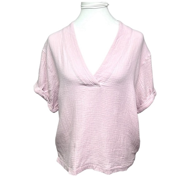 Dear John “Jailee” Pearl Blush Blouse - Picture 2 of 6
